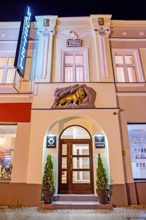 Lew Hostel Иновроцлав Екстериор снимка