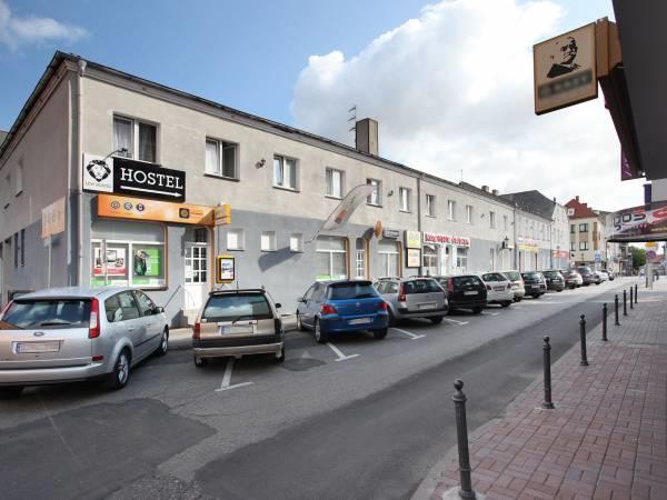 Lew Hostel Иновроцлав Екстериор снимка