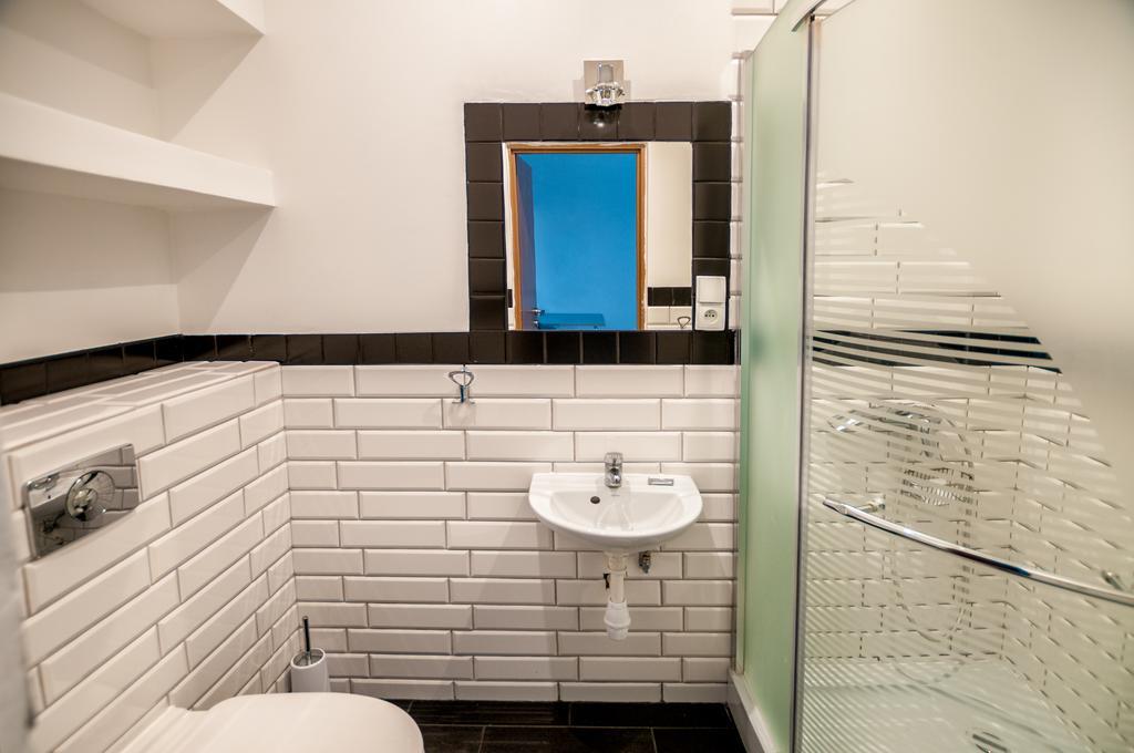 Lew Hostel Иновроцлав Екстериор снимка
